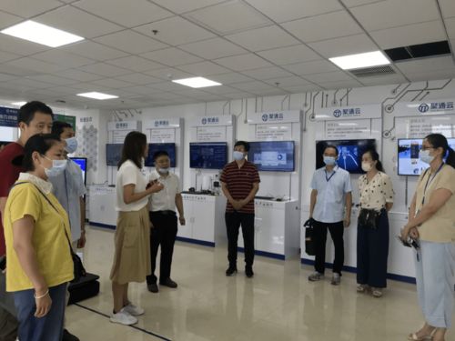 信息與傳媒系專業(yè)教師赴開發(fā)區(qū)企業(yè)走訪學習